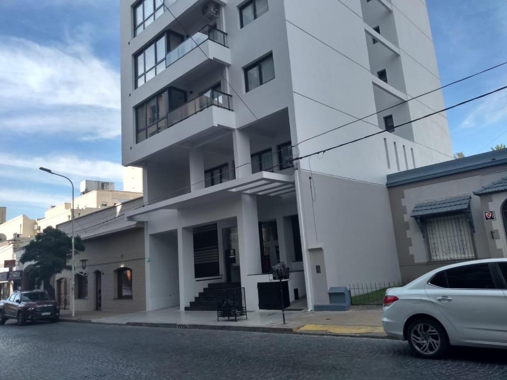 Alquiler DIARIO hasta 4 personas Tandil Exterior foto